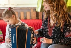 15-A2901, HOHNER XS-SERIES PIANO ACCORDION, EXTRA SMALL, DESIGNED FOR CHILDREN AGE 4-8, LIGHTWEIGHT, CLICK ‘N’ PLAY STRAPS, BLUE/ORANGE, WITH GIGBAG -Hohner shop hohner csm education xs 04 78071.1664792839